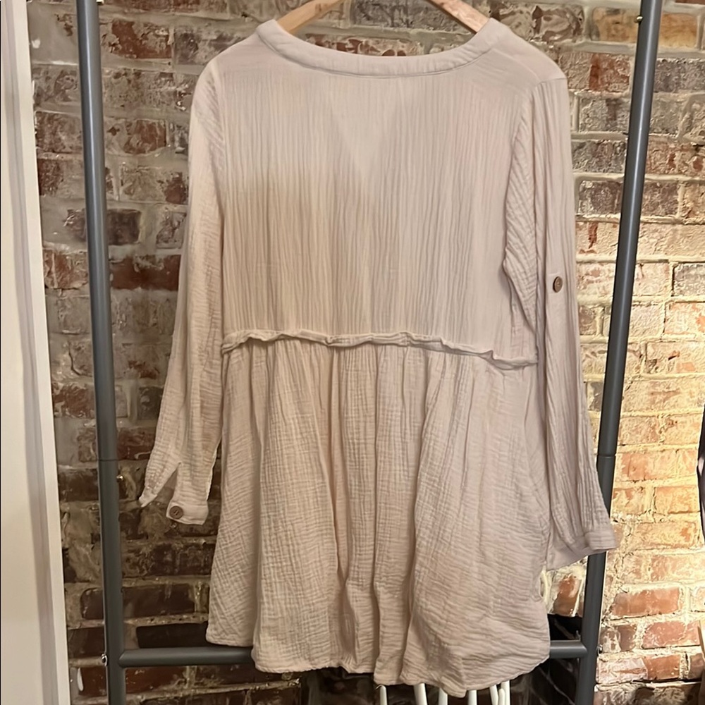 Cream Button-Down Tunic - Picture 4 of 5